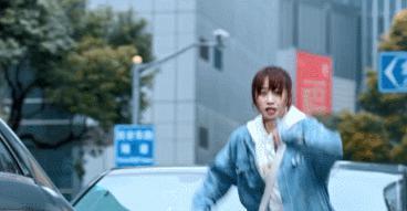 蓝盈莹新剧，真的太二了！