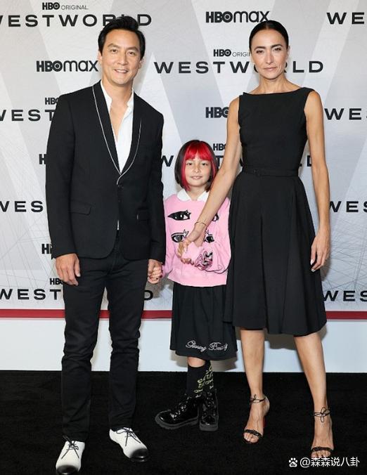 吴彦祖停工4年复出受访，自嘲是过气艺人，常被10岁女儿取笑