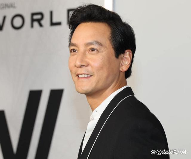 吴彦祖停工4年复出受访，自嘲是过气艺人，常被10岁女儿取笑