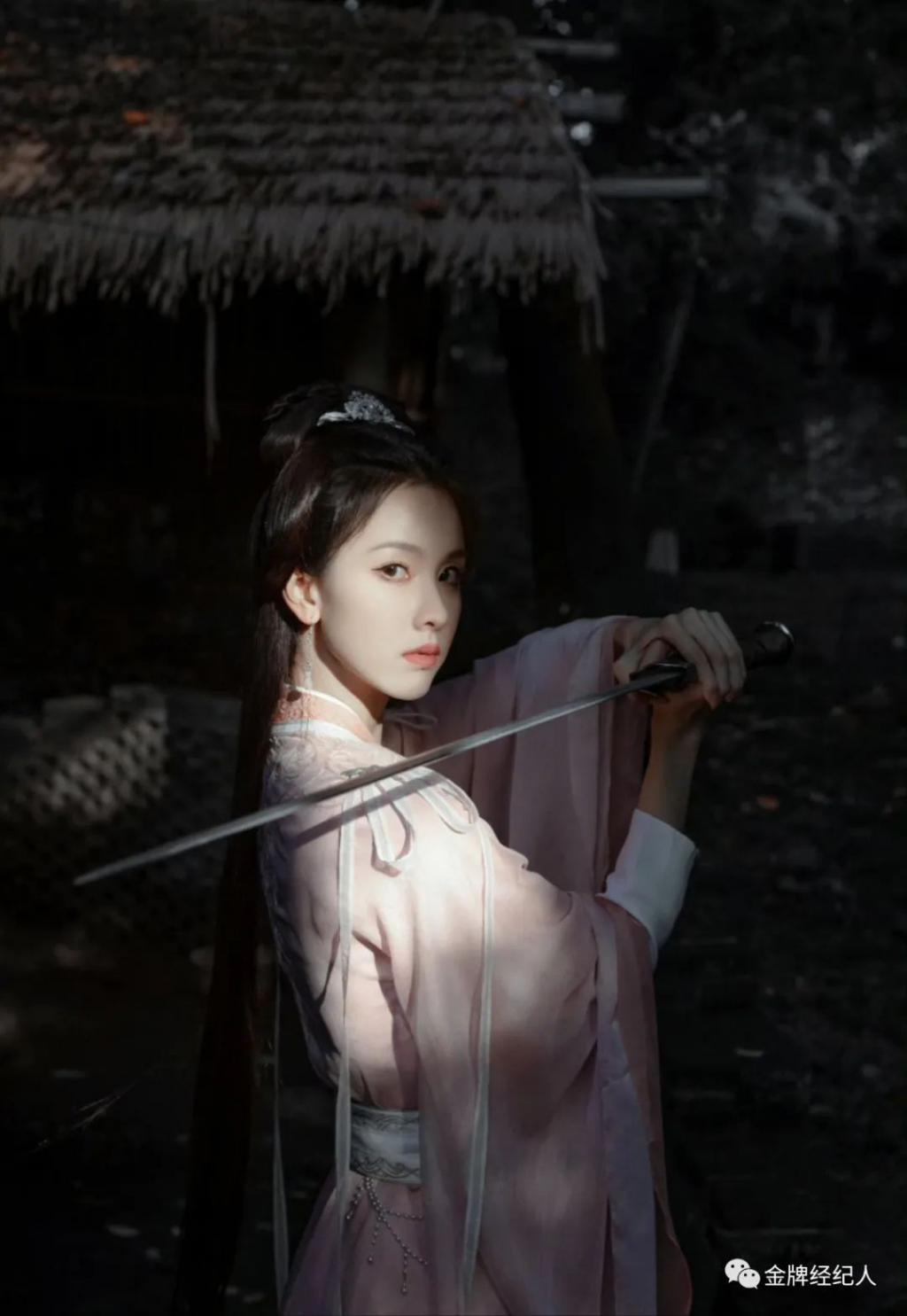 「刷题狂魔」陈都灵