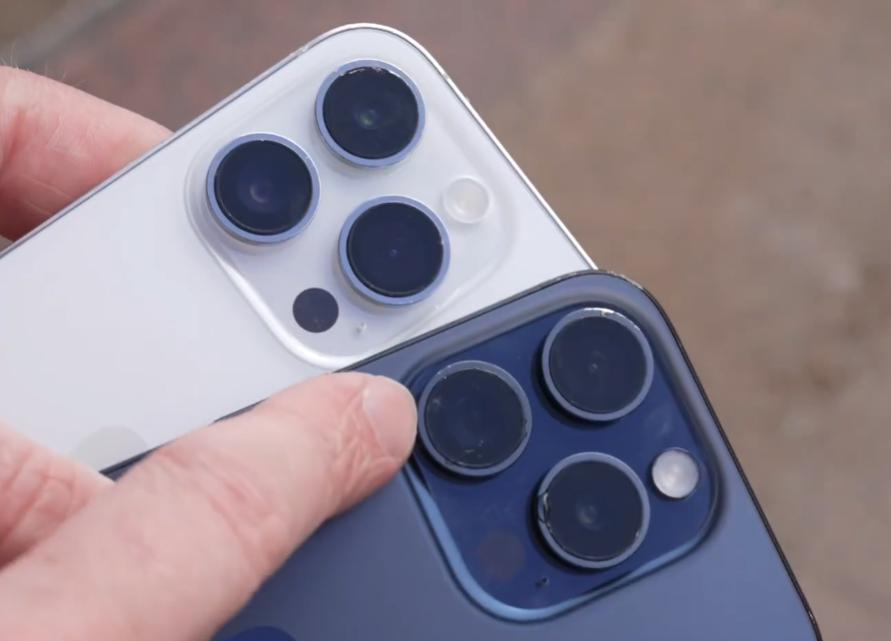 iPhone15 Pro 跌落测试碎成渣，钛金属边框就这？