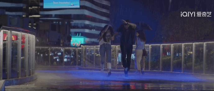 接这么猛的剧本，活该他爆红