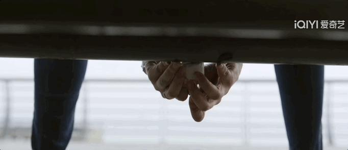 接这么猛的剧本，活该他爆红