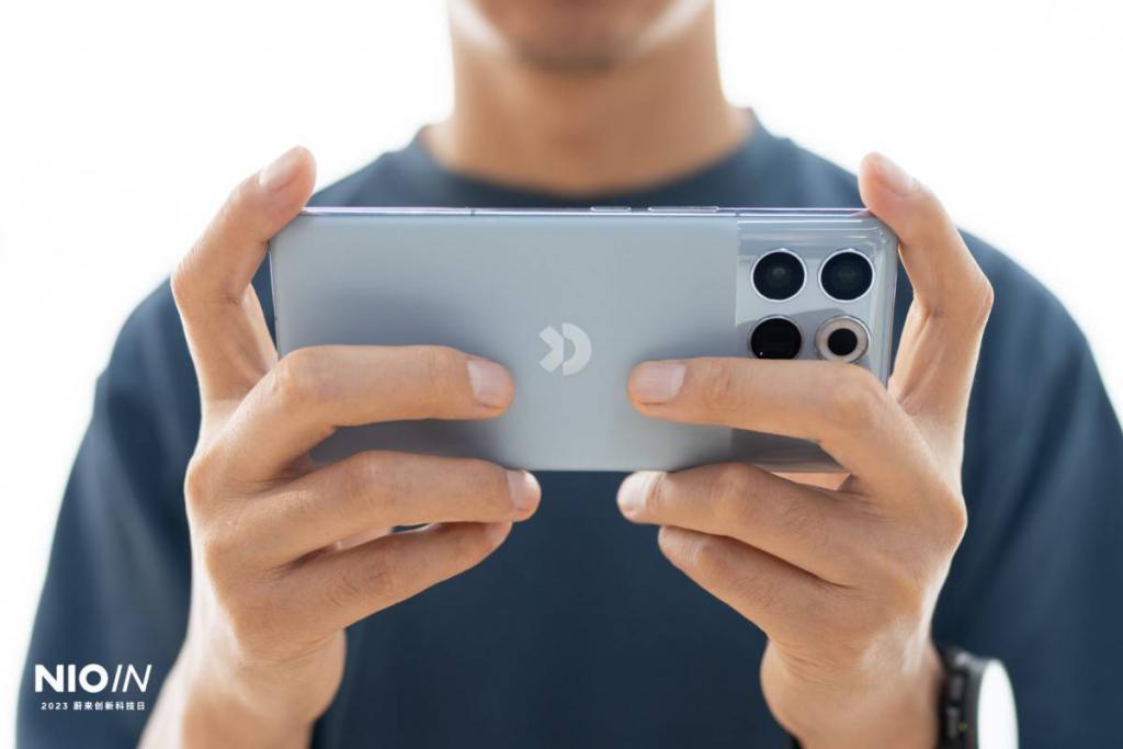 蔚来为什么做 NIO Phone 手机？我找到这些答案