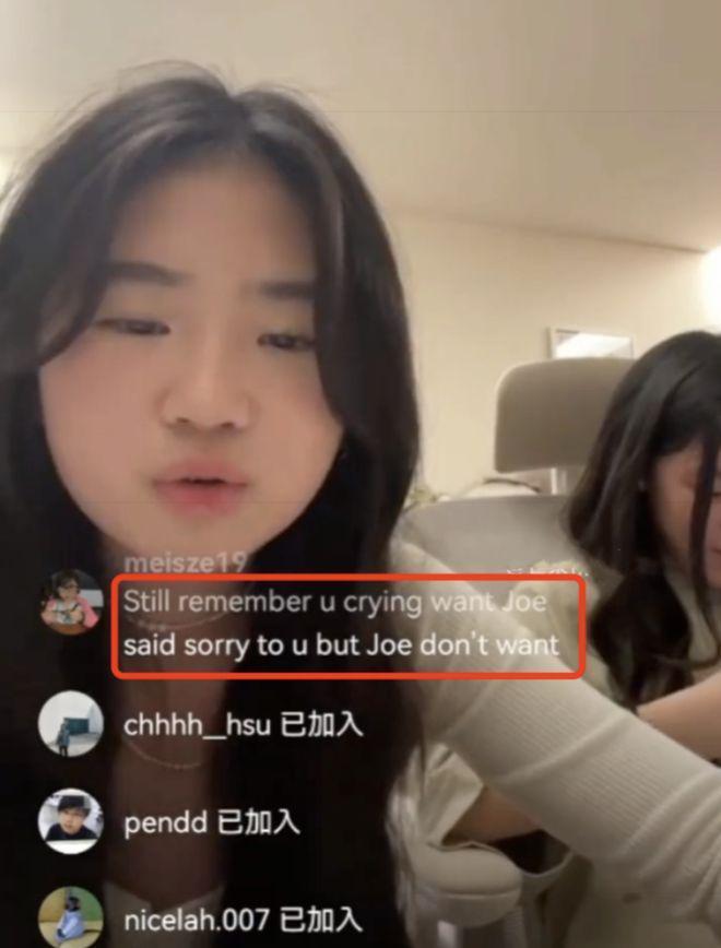 曹格13岁女儿在高档餐厅庆生，穿吊带露美背，闺蜜盛装出席