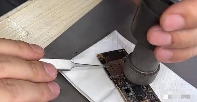 华强北再无低价iPhone，有锁漏洞被苹果彻底封堵