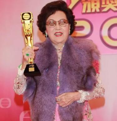 港娱私生子逆天改命