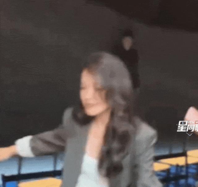 看了张柏芝舒淇看秀状态,就明白虞书欣赵露思差在哪