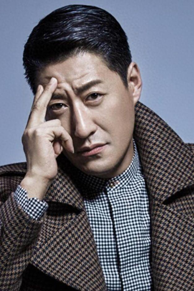 48岁于震定居山东老家！住青砖瓦房四合院引羡慕