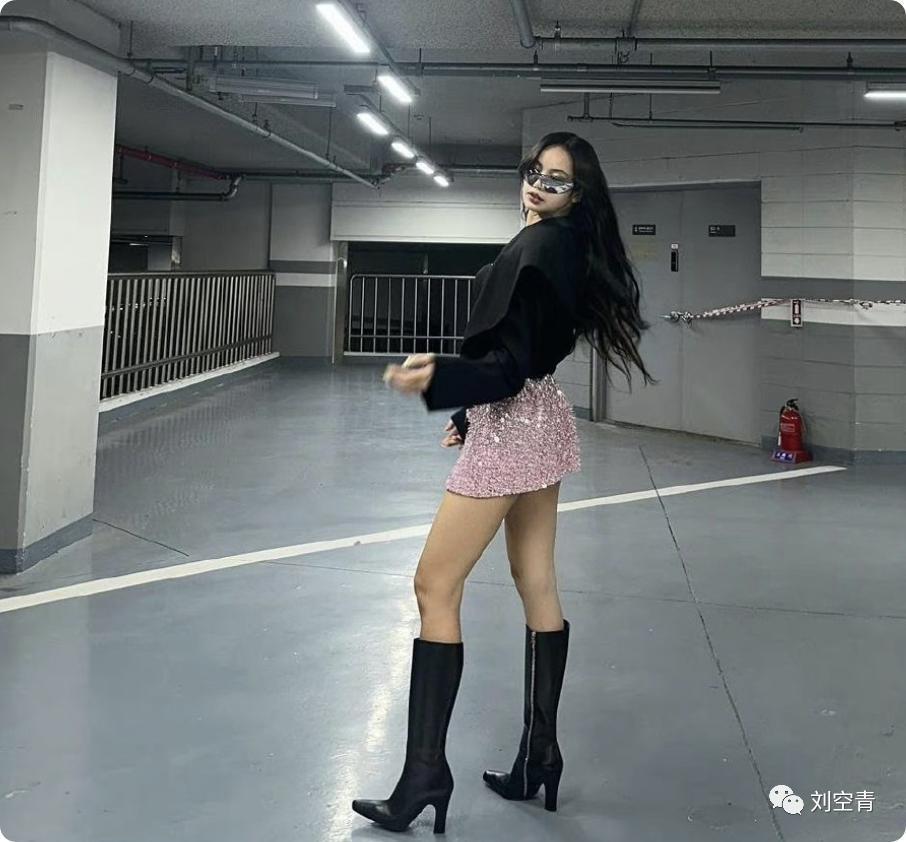 被认为很沉的住气的Lisa，居然这次也开始不淡定了？