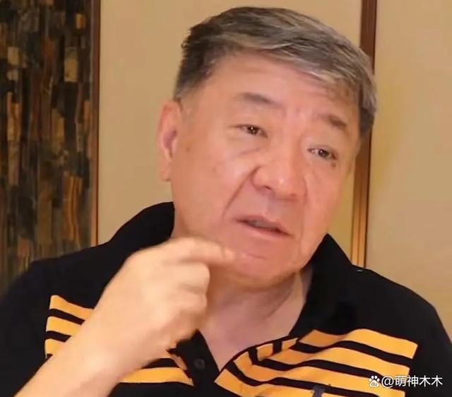 张鲁一失联一个月！狗仔再次喊话：郑晓龙等到快发疯了