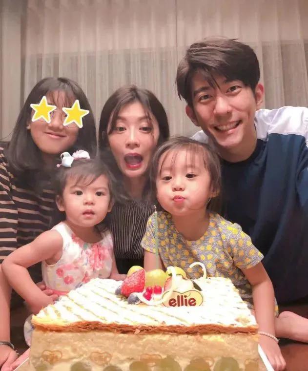 当众换衣服！受父母影响叛逆过猛，今恋情曝光对象是他？