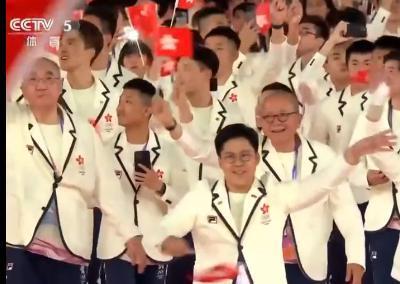 郭晶晶霍启刚上热搜，结婚11年各忙各的，把婚姻过成这样