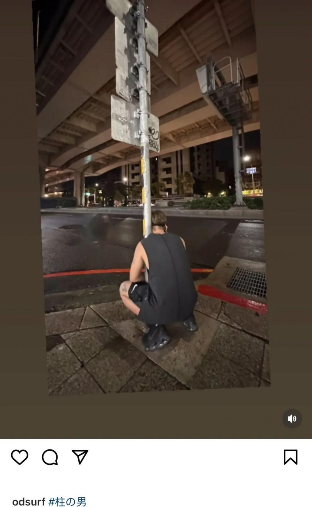 欧弟离婚两年，酒后抱柱温存，美艳前妻两度“姐弟恋”……