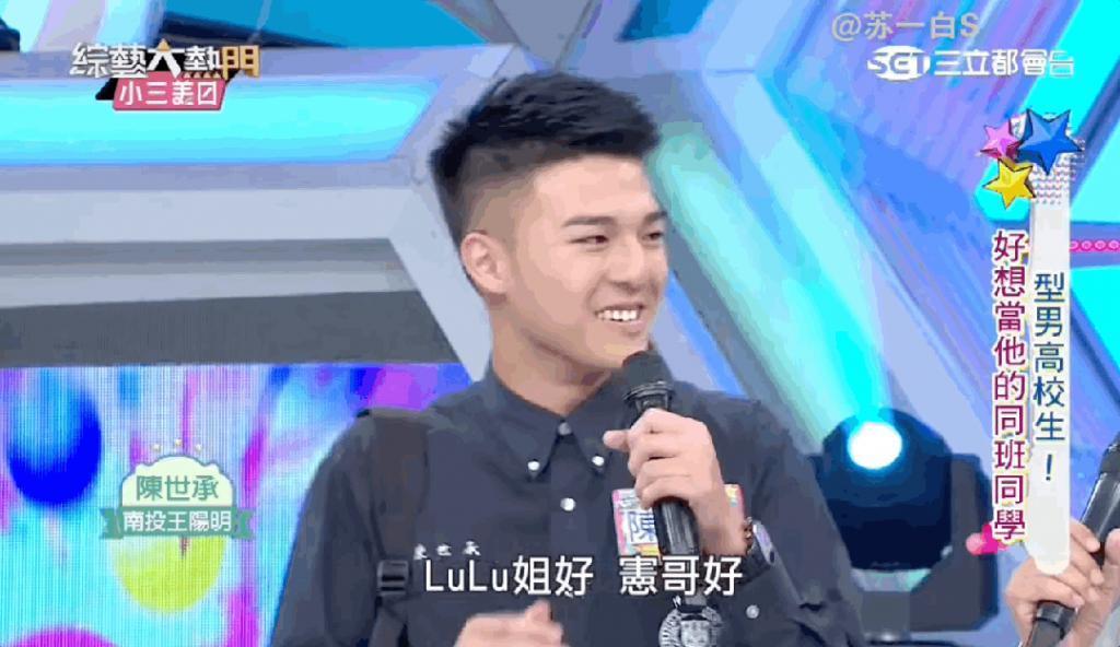 欧弟离婚两年，酒后抱柱温存，美艳前妻两度“姐弟恋”……