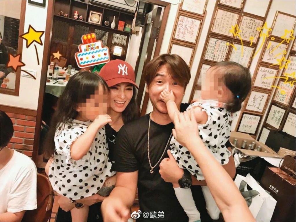 欧弟离婚两年，酒后抱柱温存，美艳前妻两度“姐弟恋”……