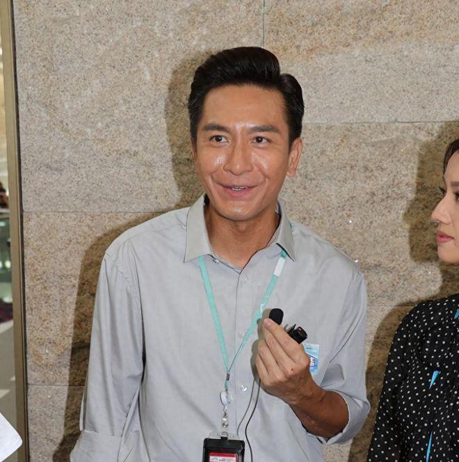 马国明否认婚期推迟！笑称被未婚妻整日训话