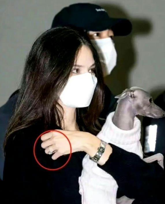 宋仲基回应妻子二婚生过娃:感觉新闻就像是写小说
