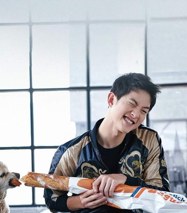 宋仲基回应妻子二婚生过娃:感觉新闻就像是写小说