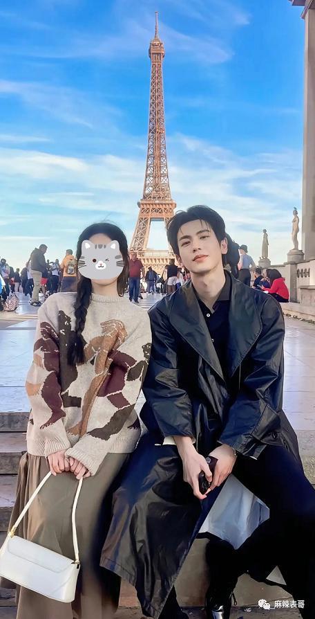 天啊，这两位还能救一救吗？