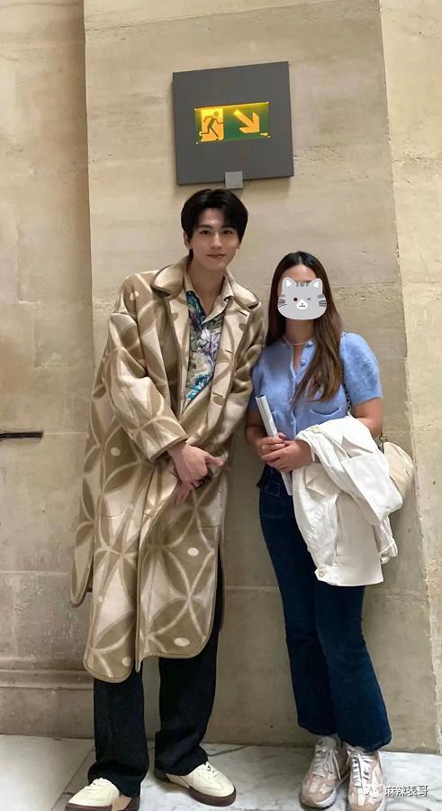 天啊，这两位还能救一救吗？