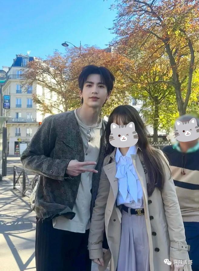 天啊，这两位还能救一救吗？