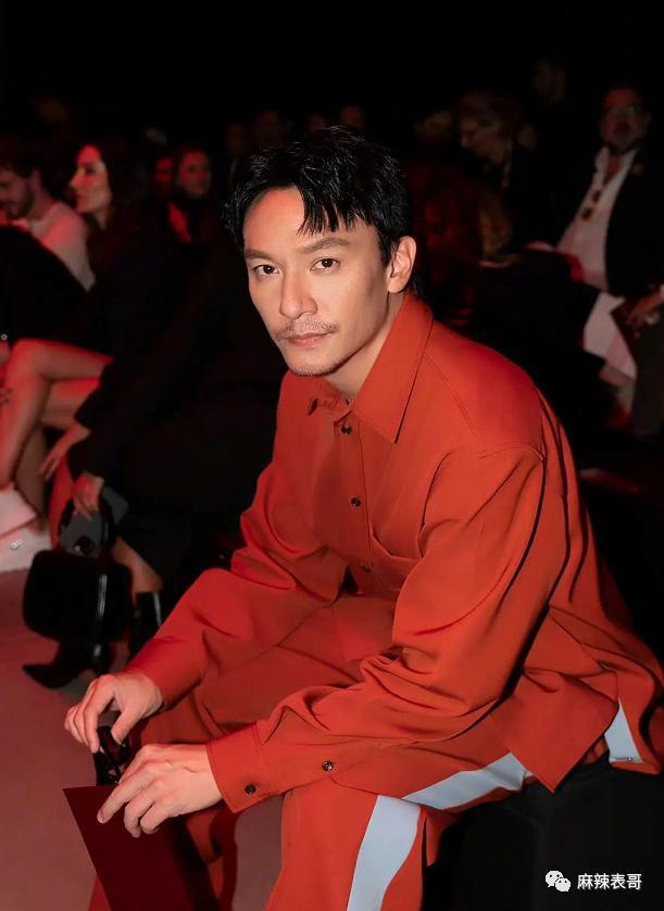 天啊，这两位还能救一救吗？