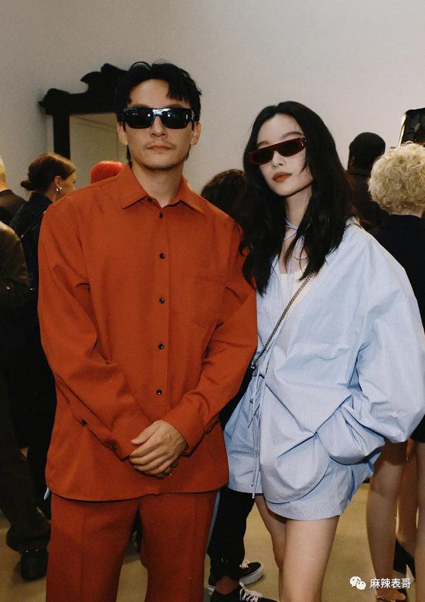 天啊，这两位还能救一救吗？