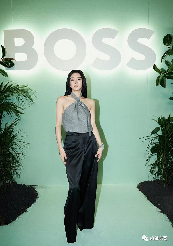 天啊，这两位还能救一救吗？