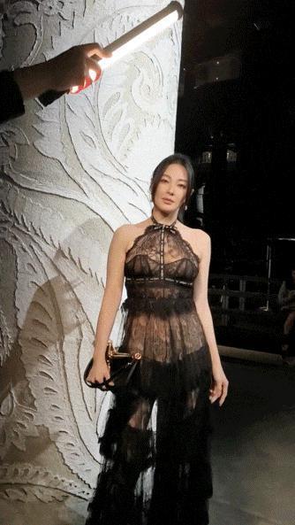 天啊，这两位还能救一救吗？