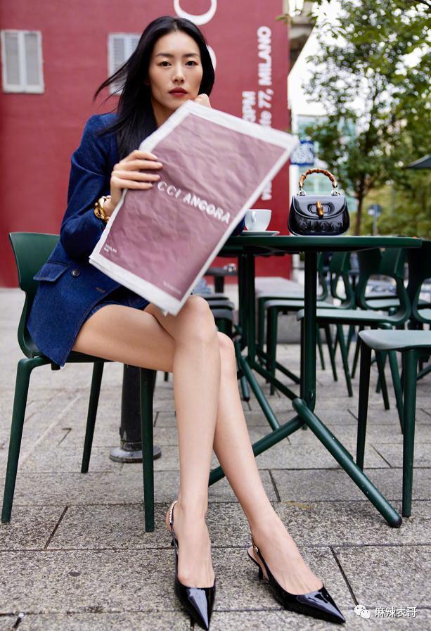 天啊，这两位还能救一救吗？