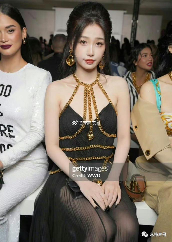 天啊，这两位还能救一救吗？