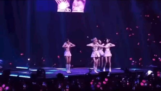 大瓜，四大顶流今日开撕？