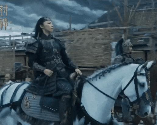 《封神》主角上杂志：于适很有型，娜然惊为天人！最大赢家是导演