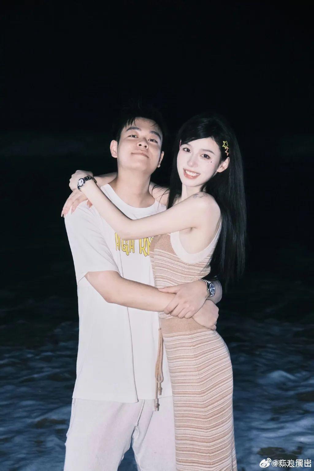 这恋爱让她谈的，哎…