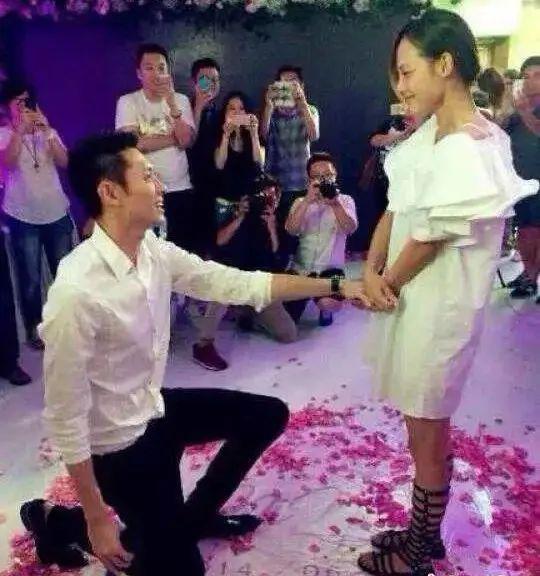 “美艳女星”和富二代的瓜