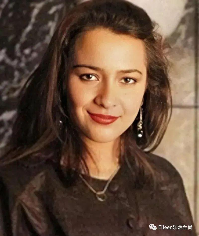 试管17次丈夫另娶？王后忍到贵妃失踪都经历了什么？