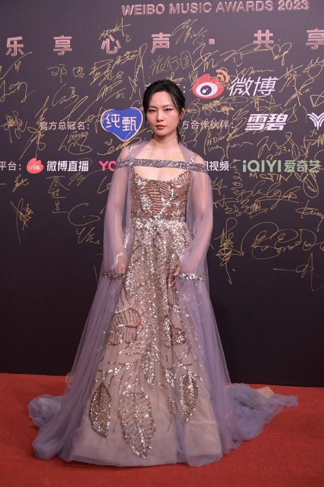2023微博音乐盛典举行 莫文蔚王嘉尔等亮相红毯星光熠熠