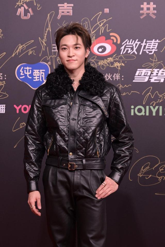 2023微博音乐盛典举行 莫文蔚王嘉尔等亮相红毯星光熠熠