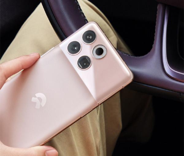 机情问答：手持华为Mate40 Pro 我该不该换Mate60？