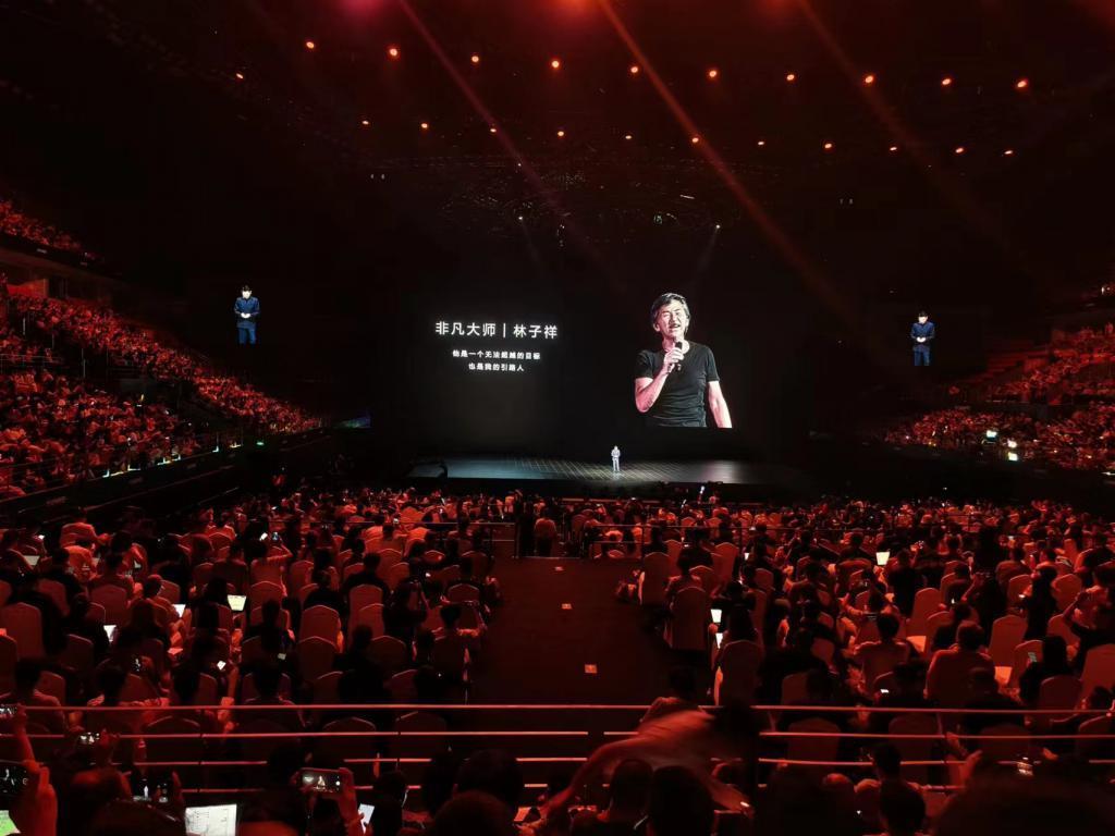 暂别保时捷，华为扔出高端王炸：手表售价超2万元，二手市场溢价过万