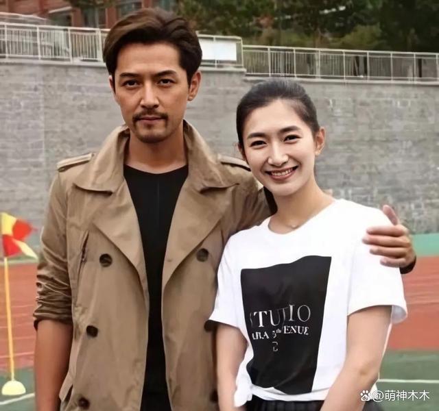 王乐君事件发酵！胡歌过往言论被扒，自曝脚踏两只船还内涵旧爱