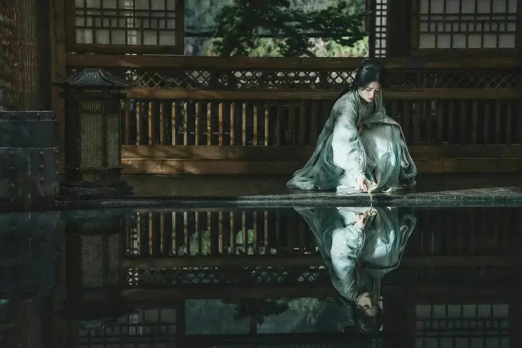 郭敬明到底崩没崩？