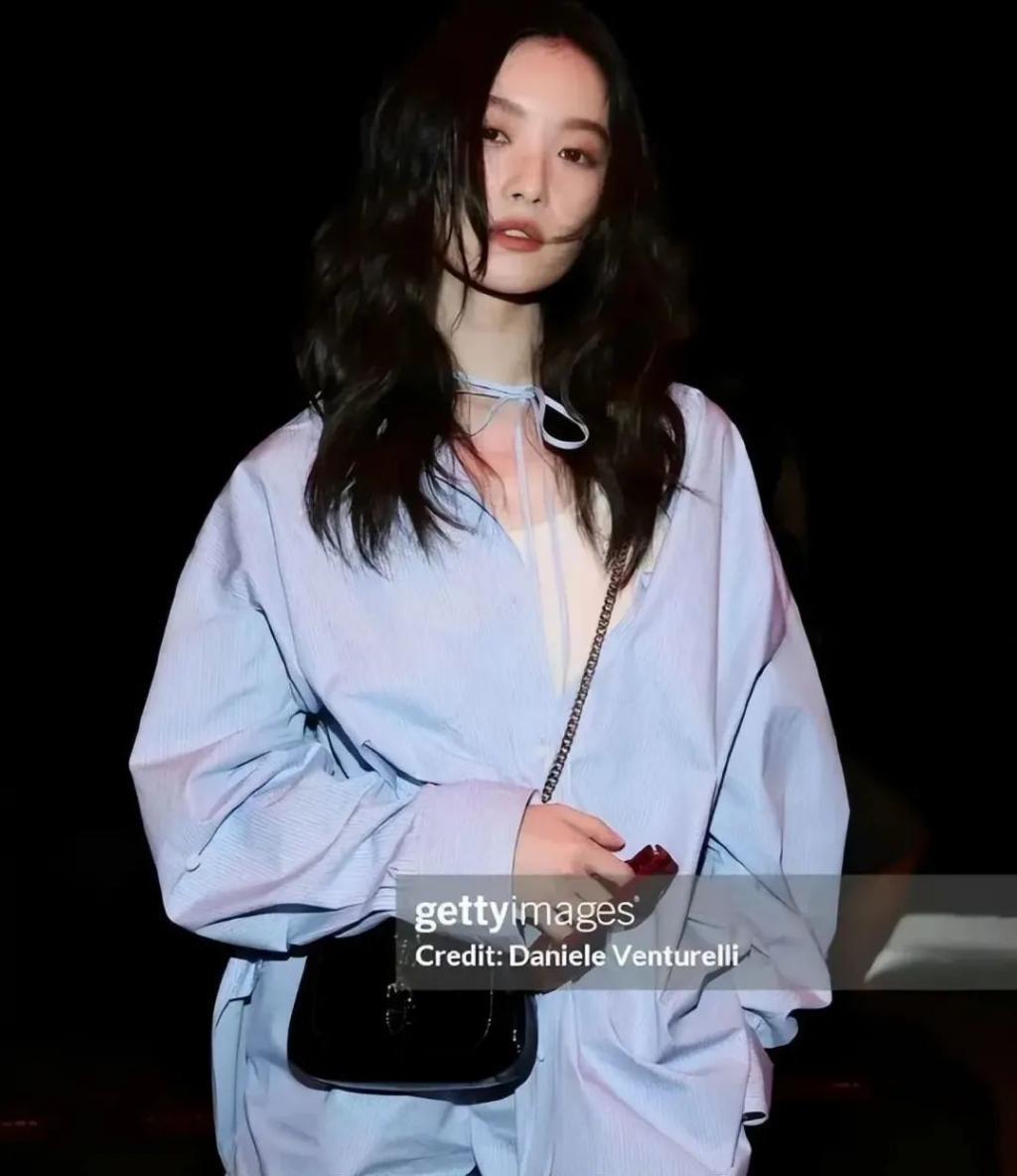 当刘亦菲和倪妮站在一起，我才明白什么叫气质和骨相