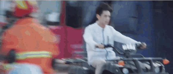 黄景瑜，学啥不好学杨洋？