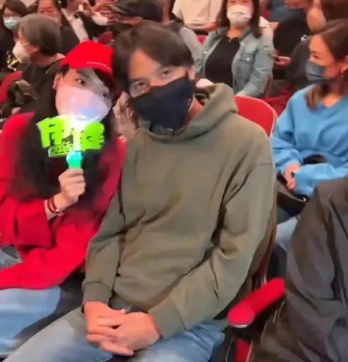 舒淇和冯德伦的婚姻，有点意思