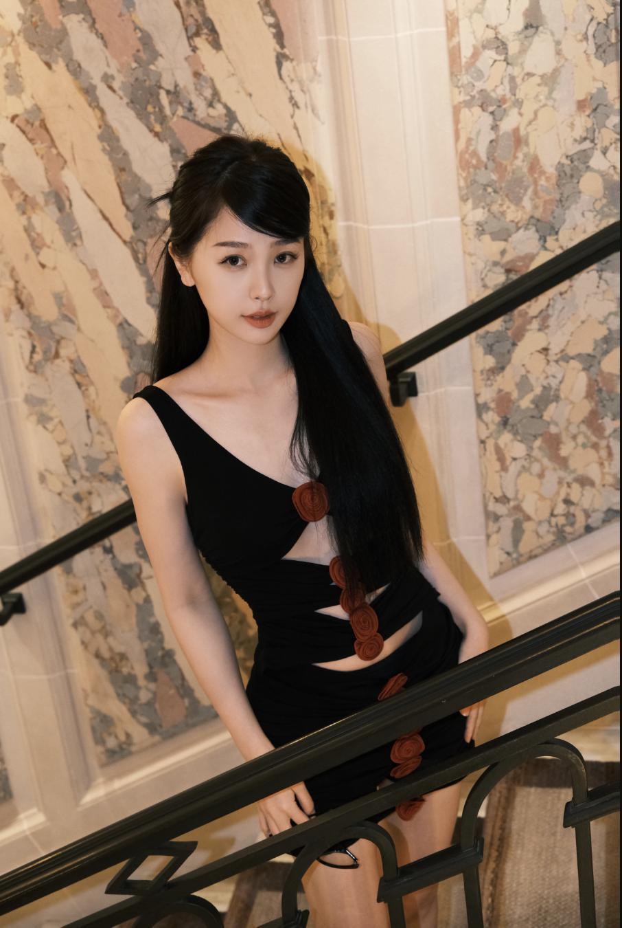 巴黎明星造型:热巴惊艳,高叶霸气,但都被张柏芝艳压了