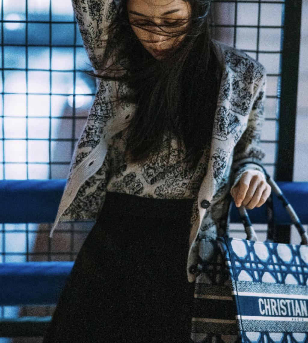 巴黎明星造型:热巴惊艳,高叶霸气,但都被张柏芝艳压了