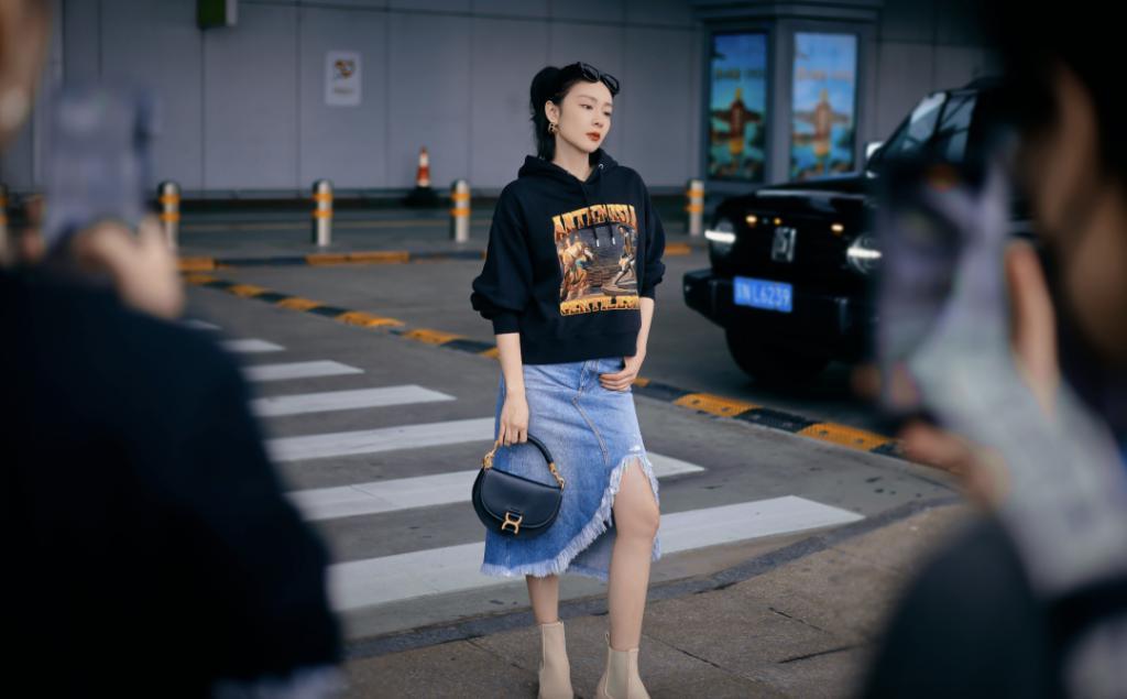 巴黎明星造型:热巴惊艳,高叶霸气,但都被张柏芝艳压了