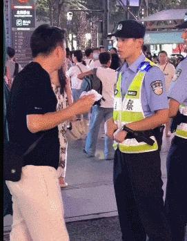 不是你们韩国人怎么还抢我们老公啊？